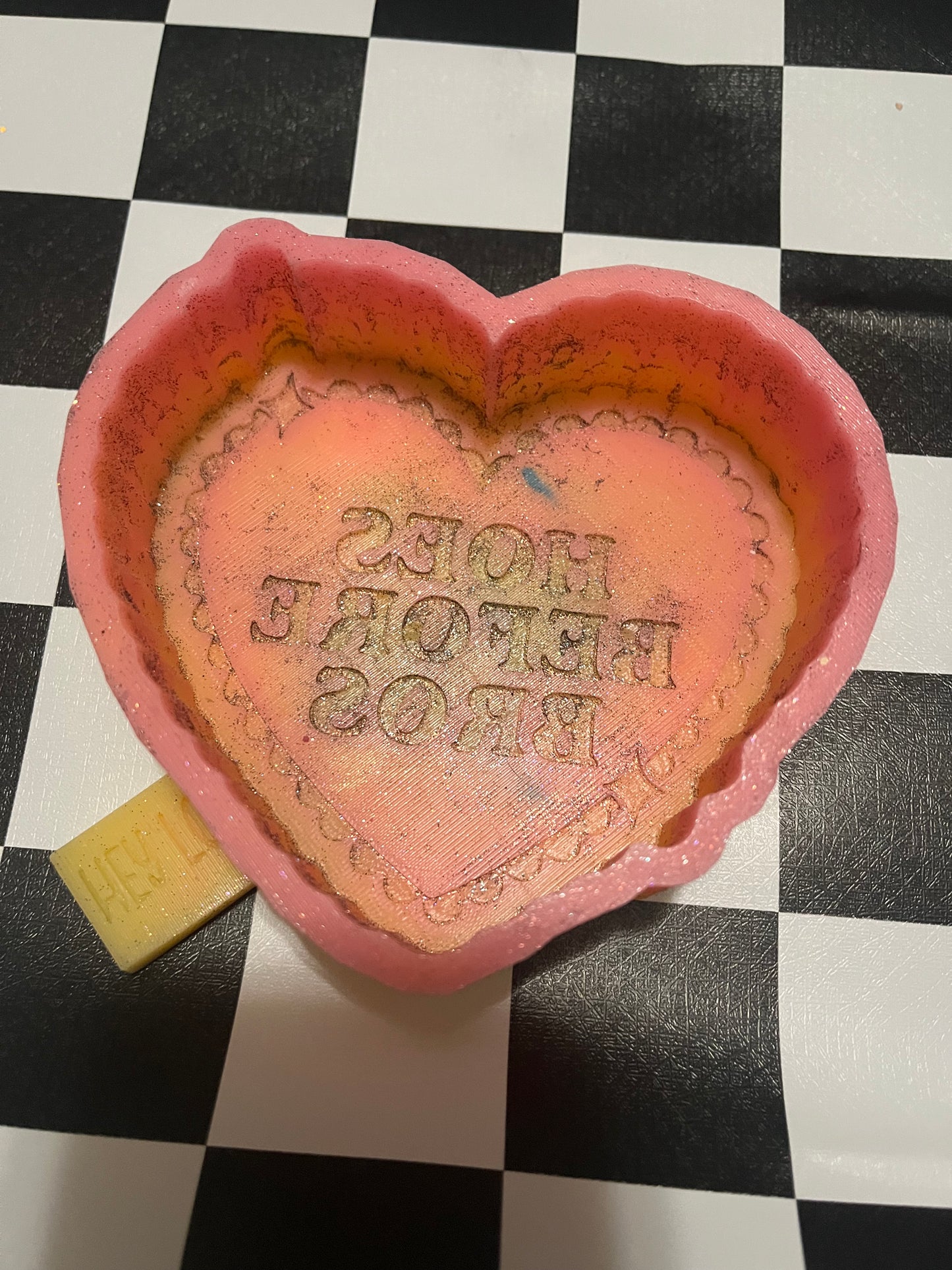 Hoes before Bros- Mold!